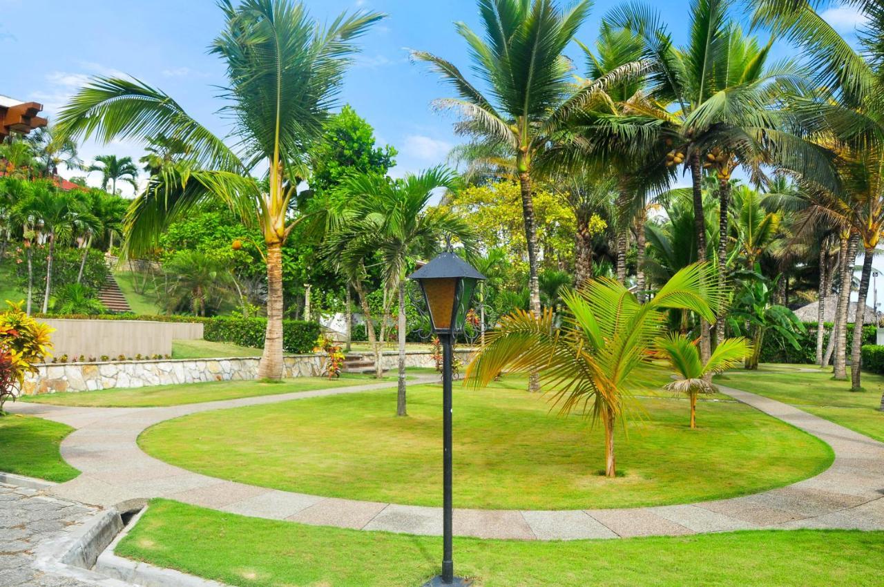 Sunset Gardens Villa Olon Luaran gambar