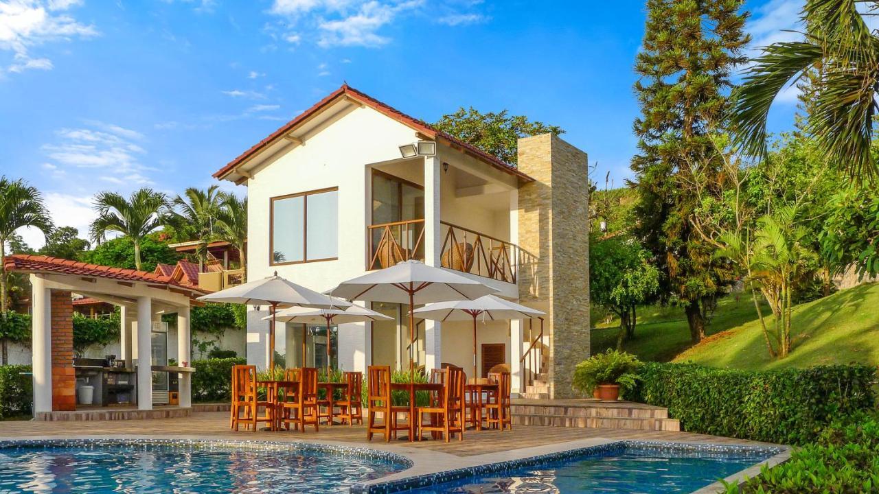 Sunset Gardens Villa Olon Luaran gambar